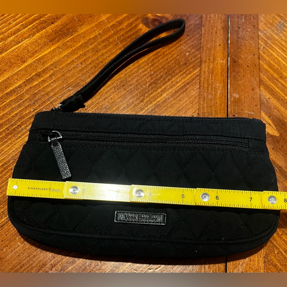 Vera Bradley Black Quilted Wristlet Zipper Wallet Clutch Black Interior Preppy - Picture 8 of 9